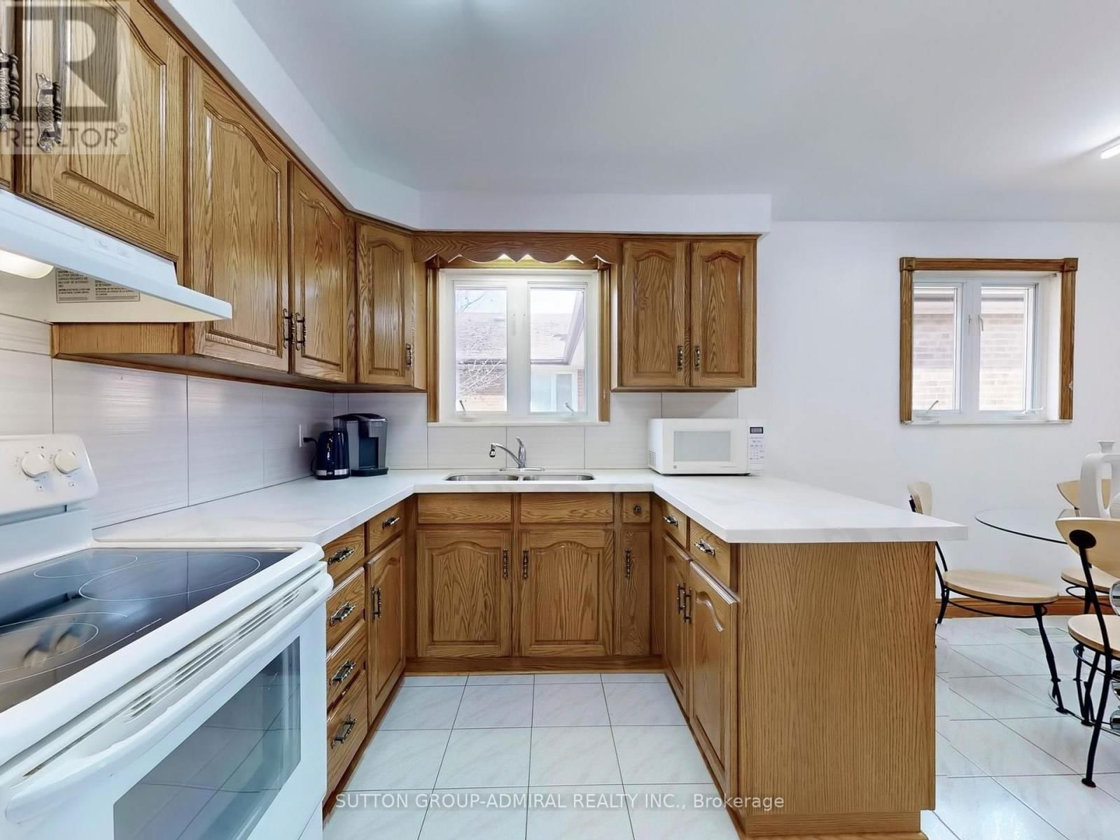 36 BLUEHAVEN CRESCENT Image 14