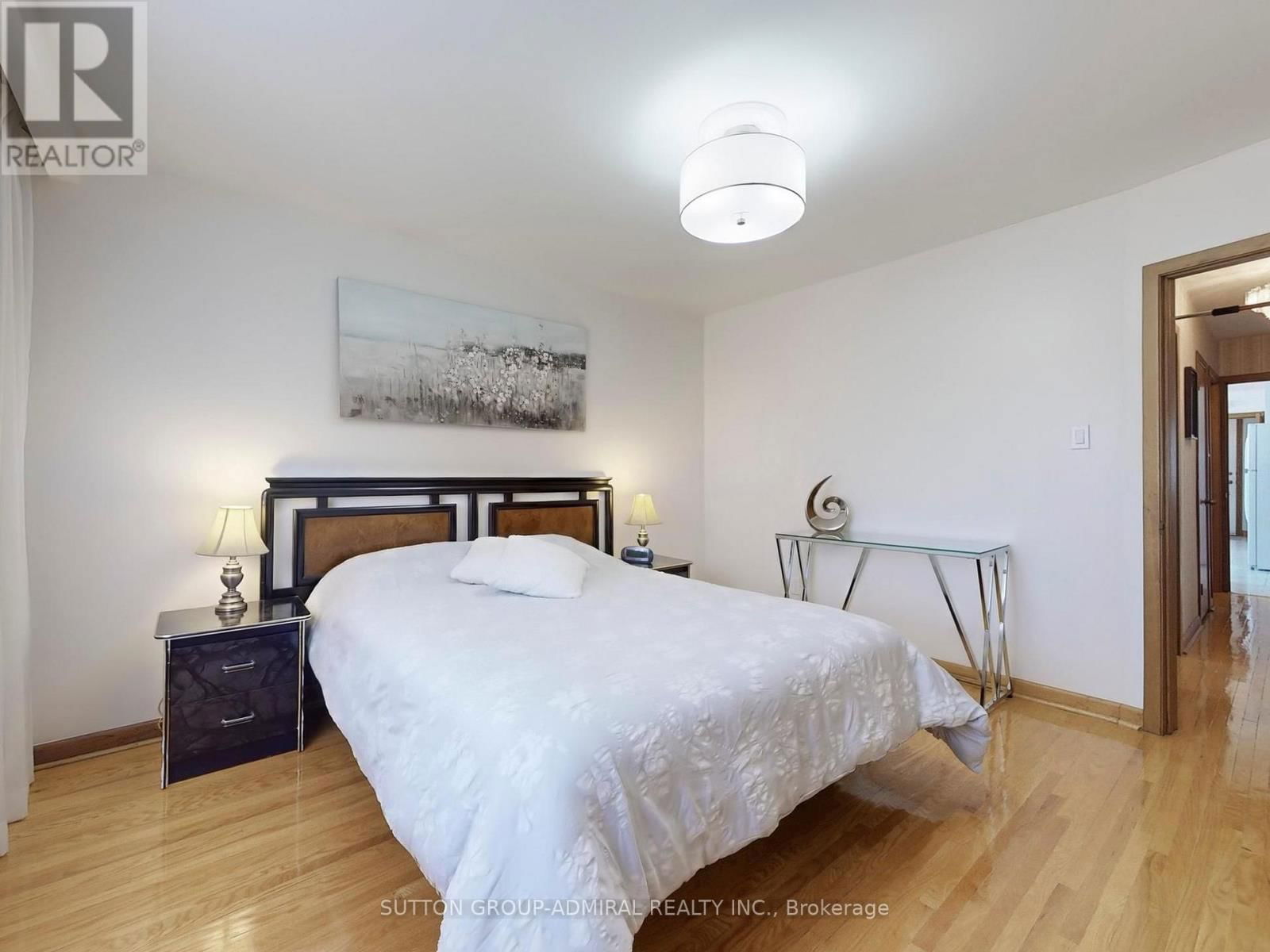36 BLUEHAVEN CRESCENT Image 21