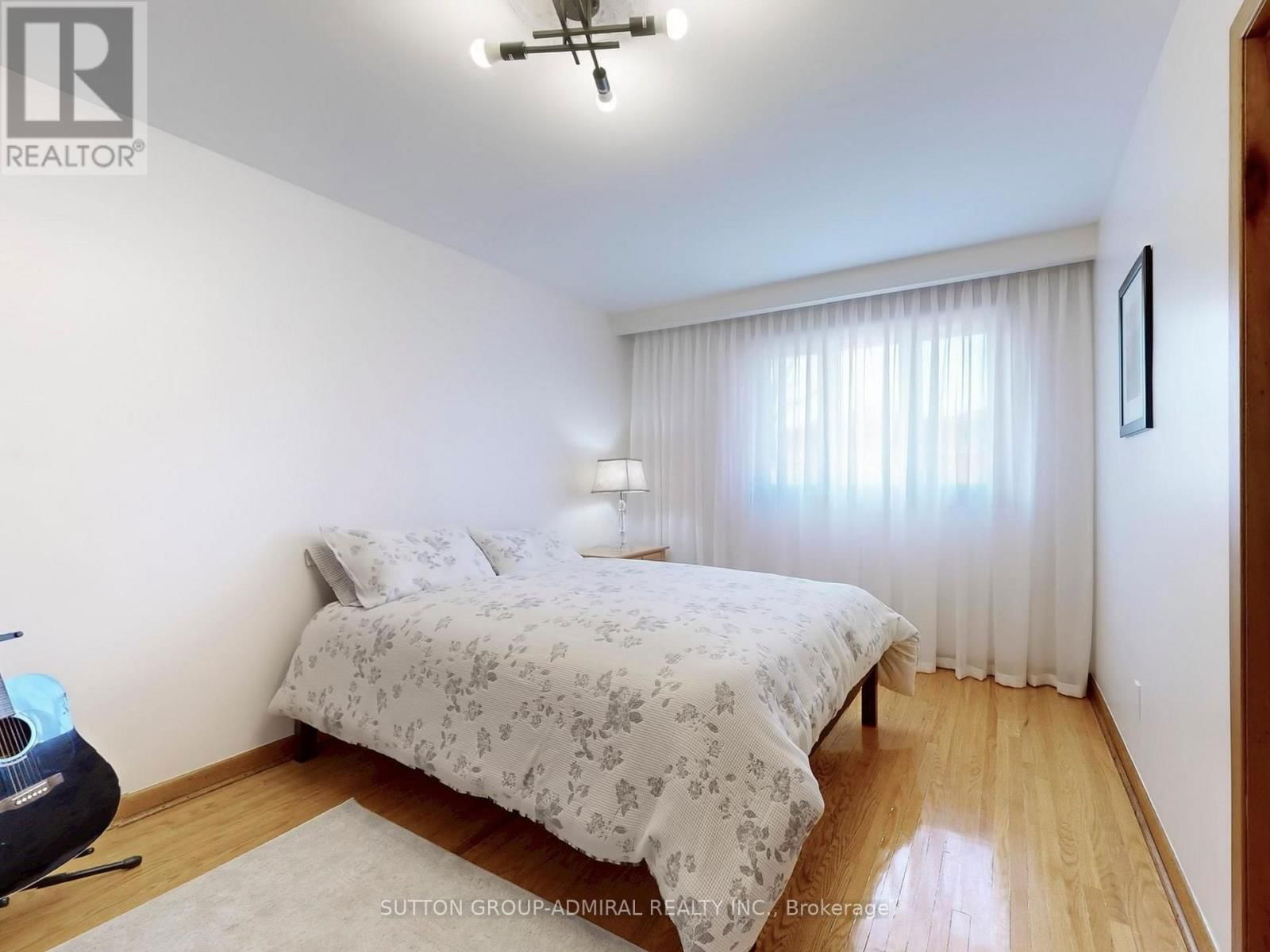 36 BLUEHAVEN CRESCENT Image 23