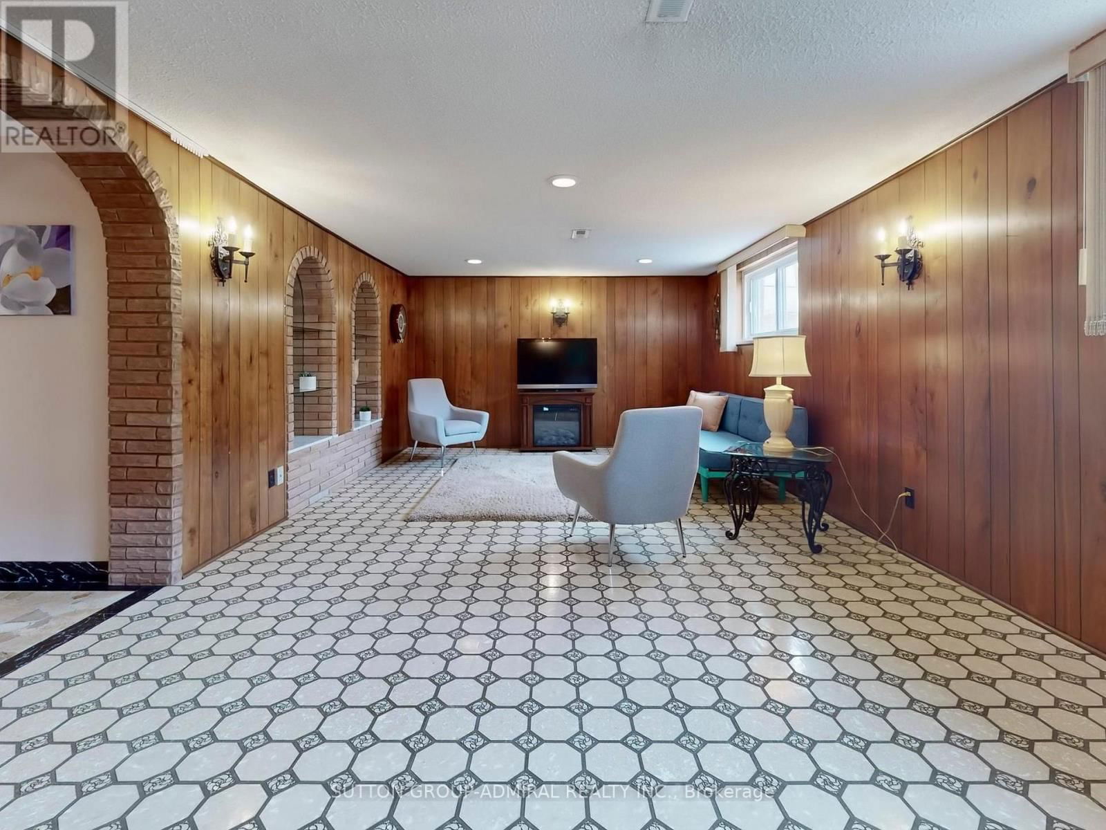 36 BLUEHAVEN CRESCENT Image 31