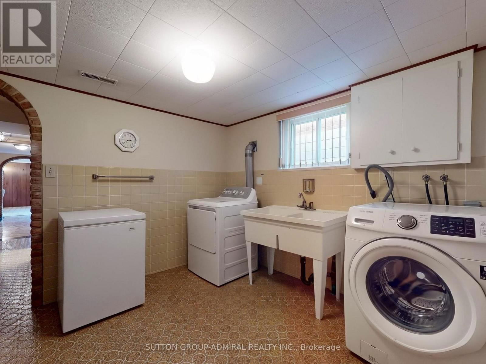 36 BLUEHAVEN CRESCENT Image 35