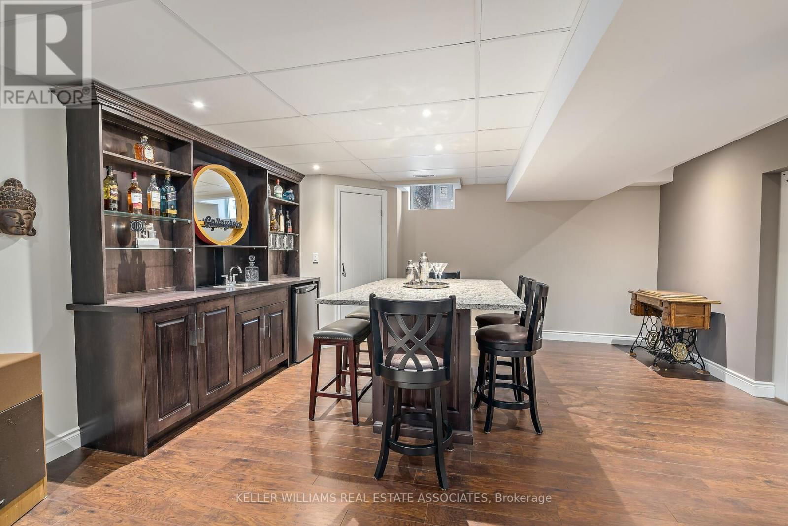 17 OAK RIDGE DRIVE Image 30