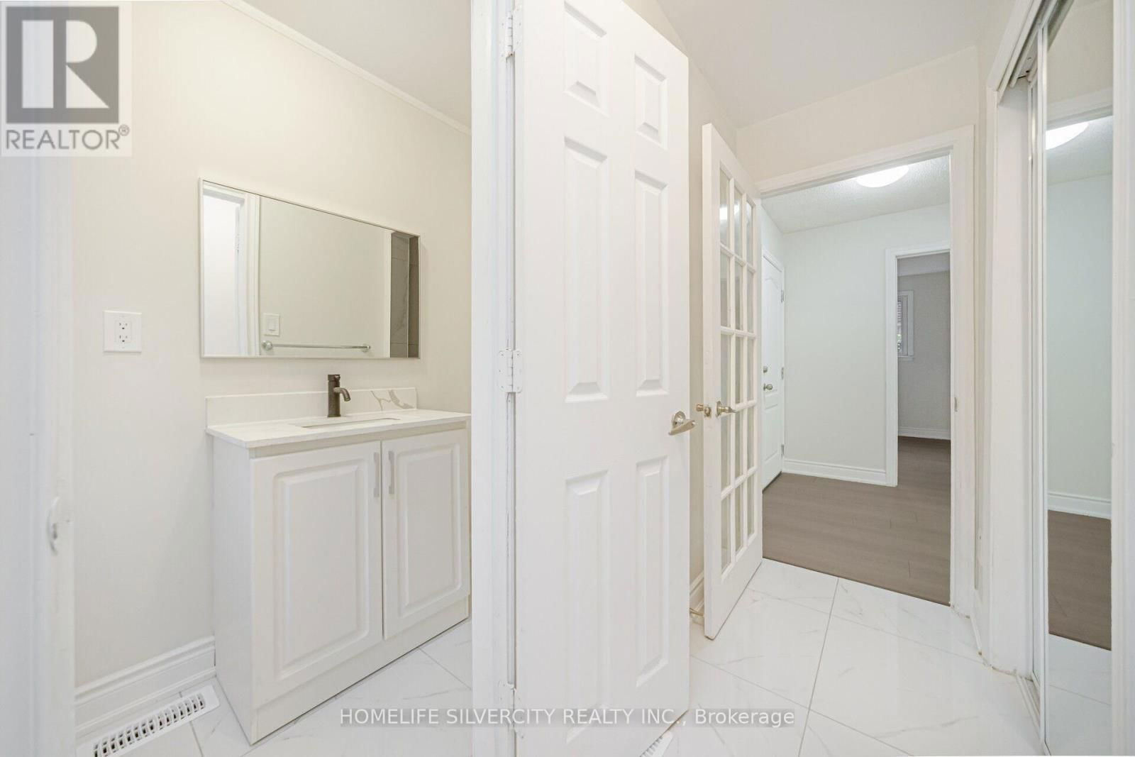 71 MASSEY STREET Image 34