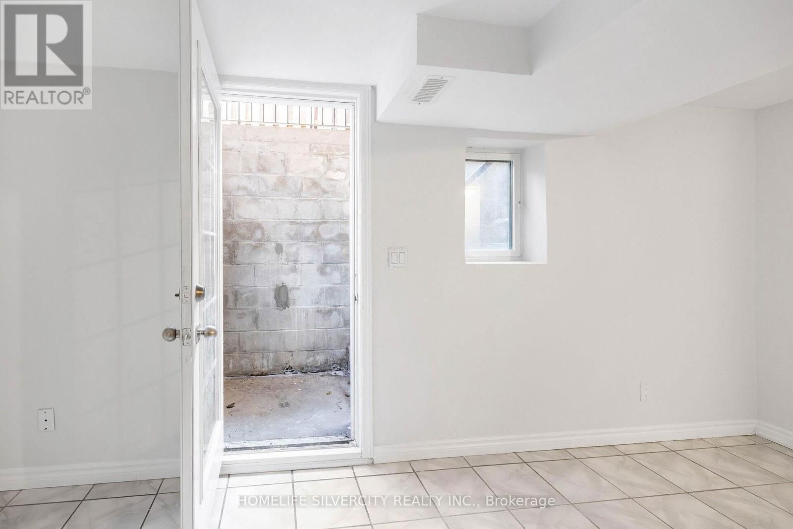 71 MASSEY STREET Image 36