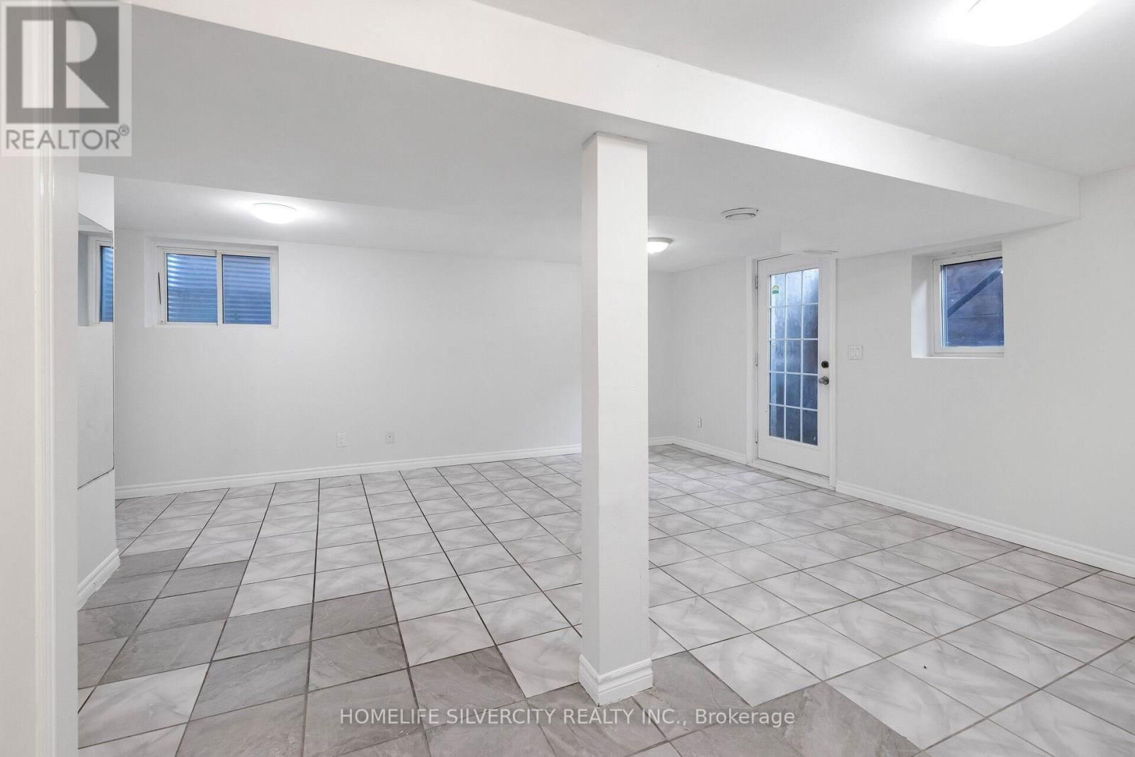 71 MASSEY STREET Image 39