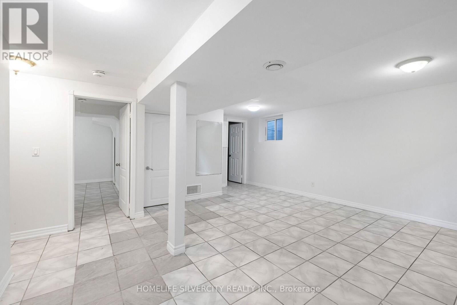 71 MASSEY STREET Image 40