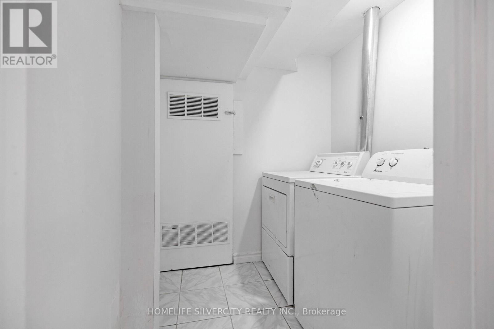 71 MASSEY STREET Image 44