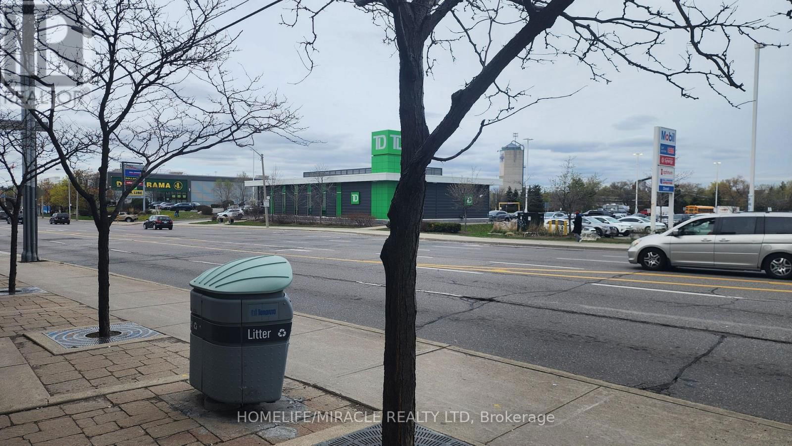 2464 WESTON ROAD Image 8
