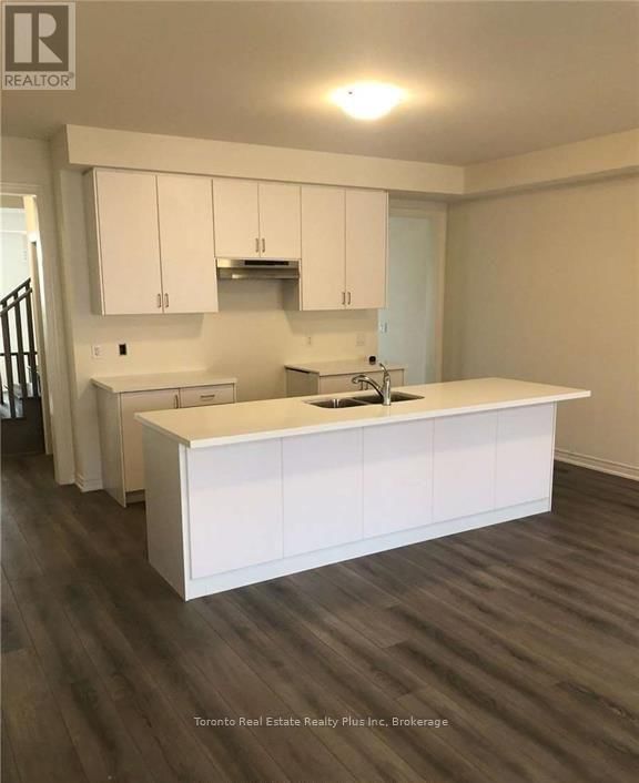 505 DUNDAS STREET EAST Image 2