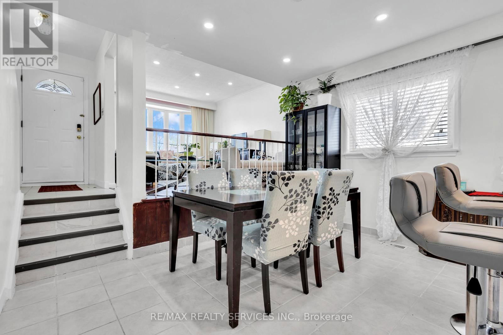 67 NORTHOVER STREET Image 12