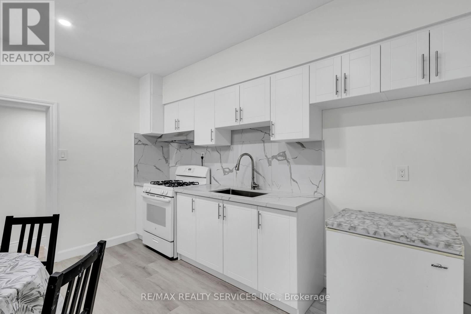 67 NORTHOVER STREET Image 26