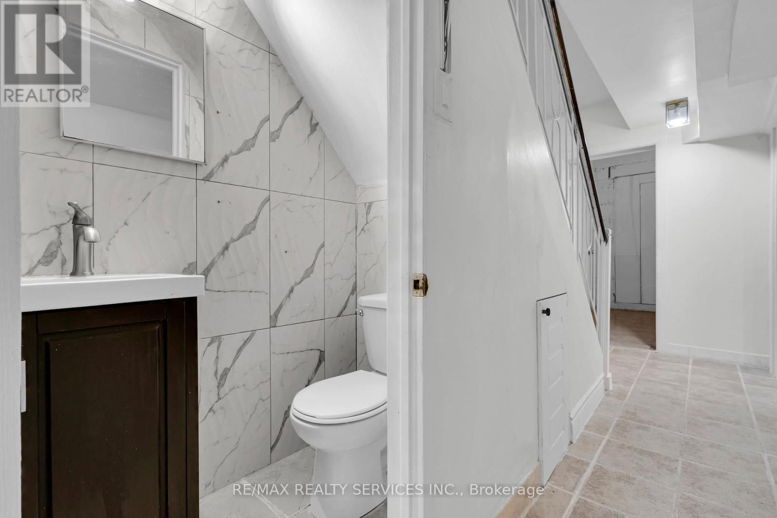 67 NORTHOVER STREET Image 30