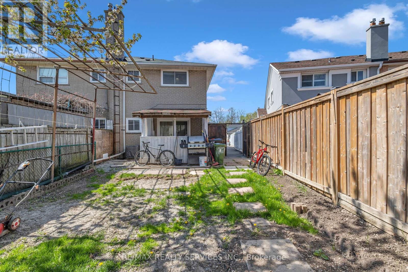 67 NORTHOVER STREET Image 32