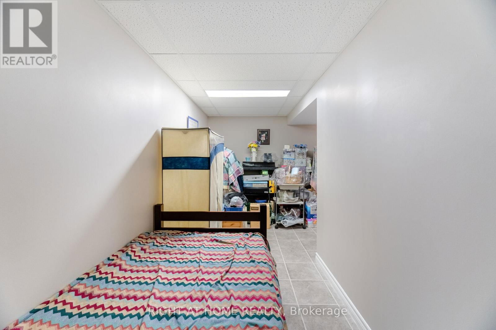 5253 PALOMAR CRESCENT Image 37