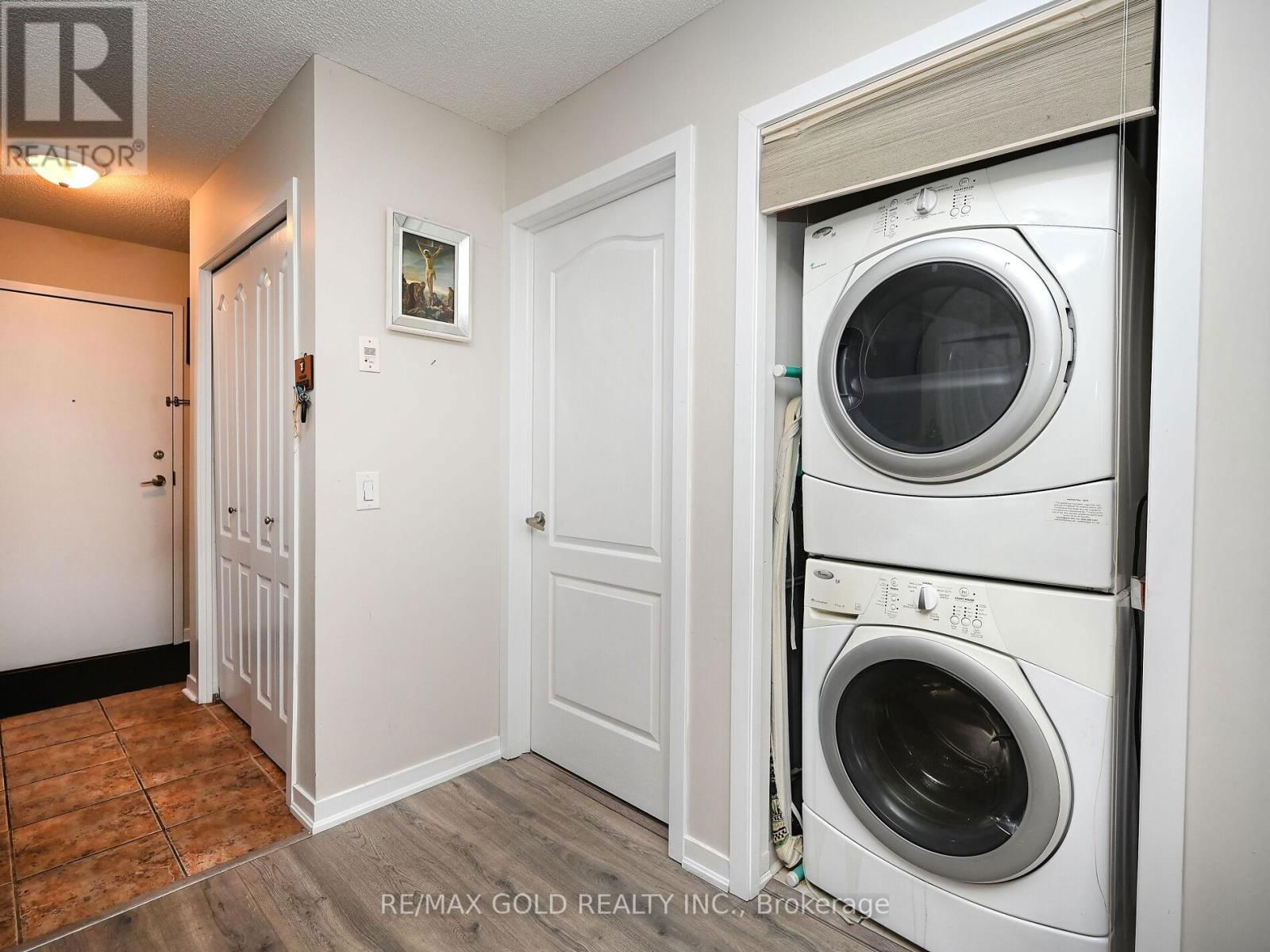 1420 - 8 DAYSPRING CIRCLE Image 20