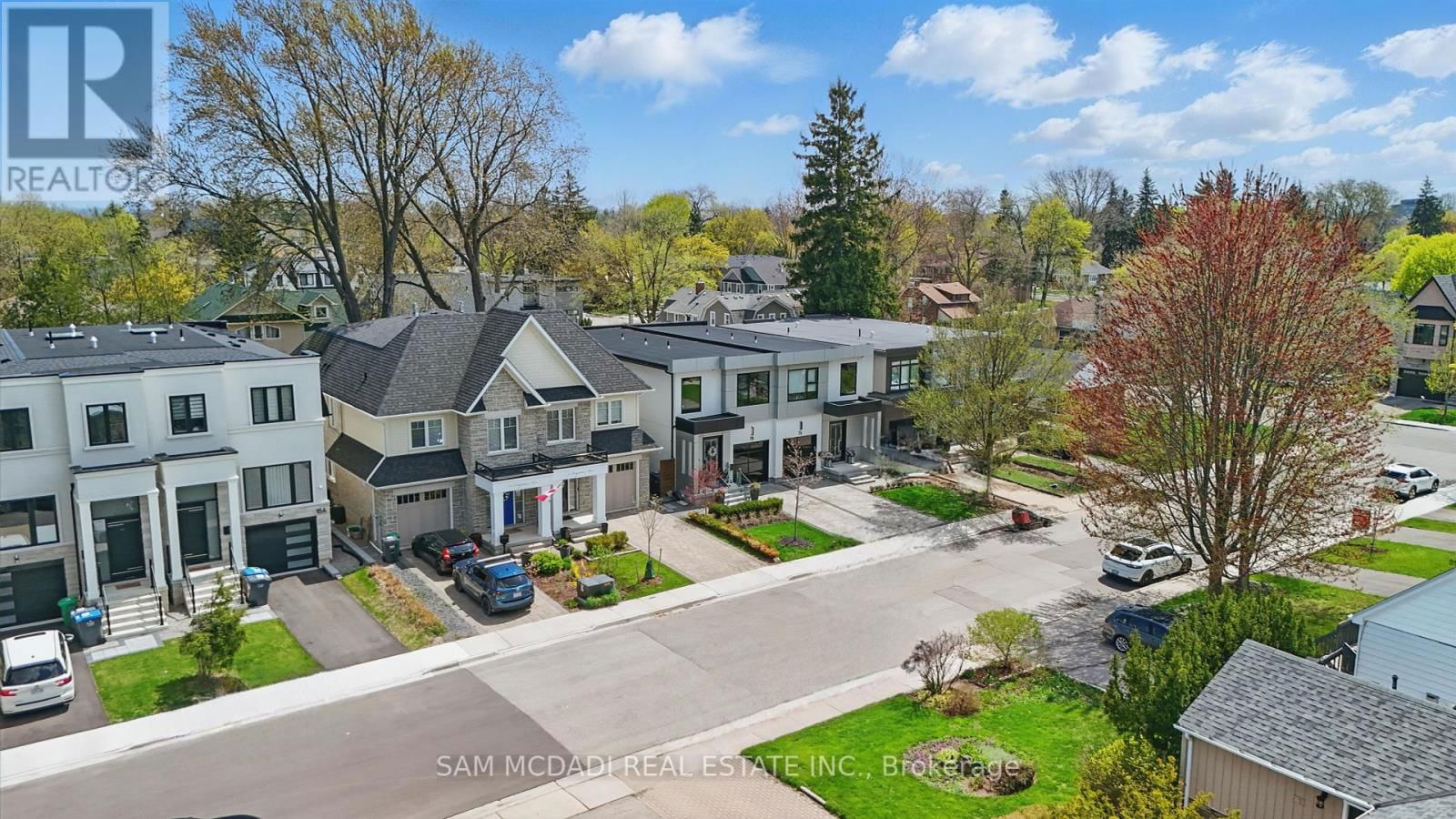 7B IROQUOIS AVENUE Image 2