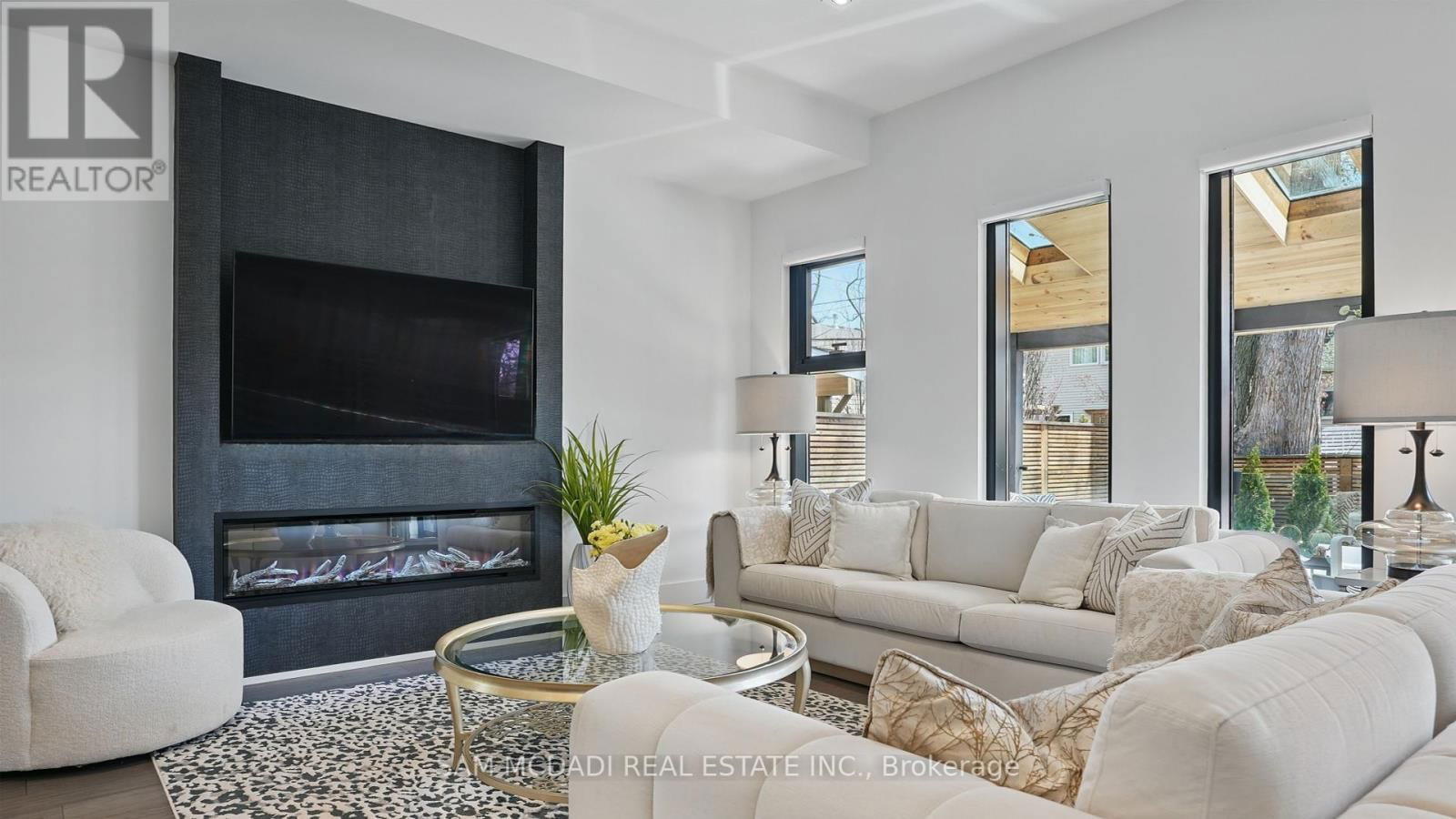 7B IROQUOIS AVENUE Image 9