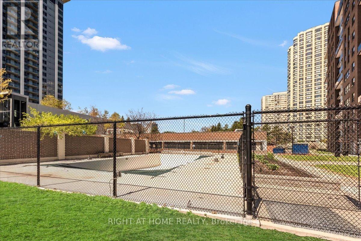 412 - 4 LISA STREET Image 32