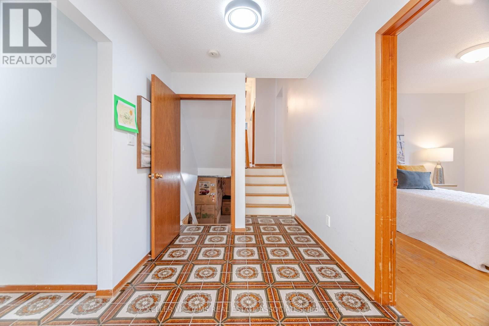 21 MALCOLM CRESCENT Image 39