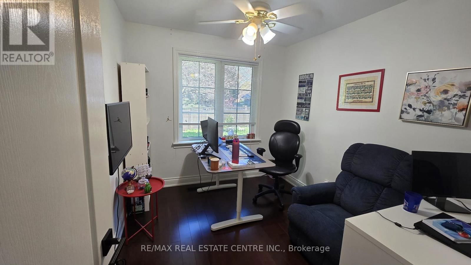 522 WEIR AVENUE Image 12
