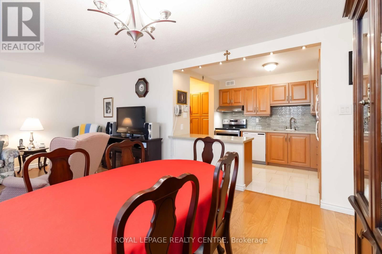 310 - 1300 MISSISSAUGA VALLEY BOULEVARD Image 12