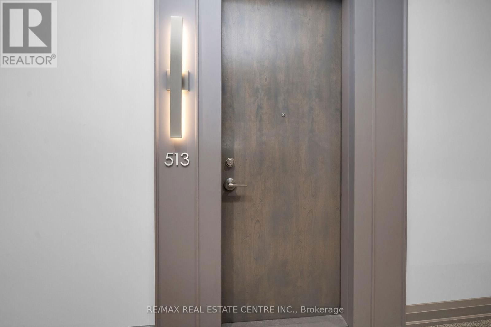 513 - 42 MILL STREET Image 4