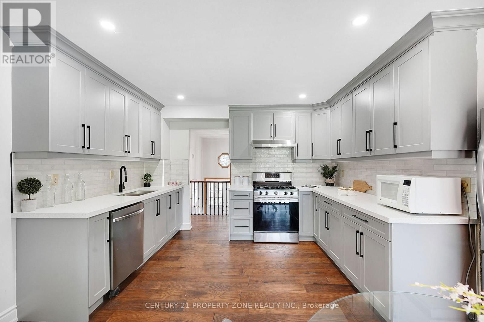 12 ARCHER COURT Image 18