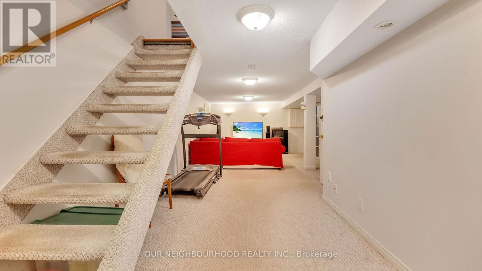 616 FORESTWOOD CRESCENT CRESCENT Image 29