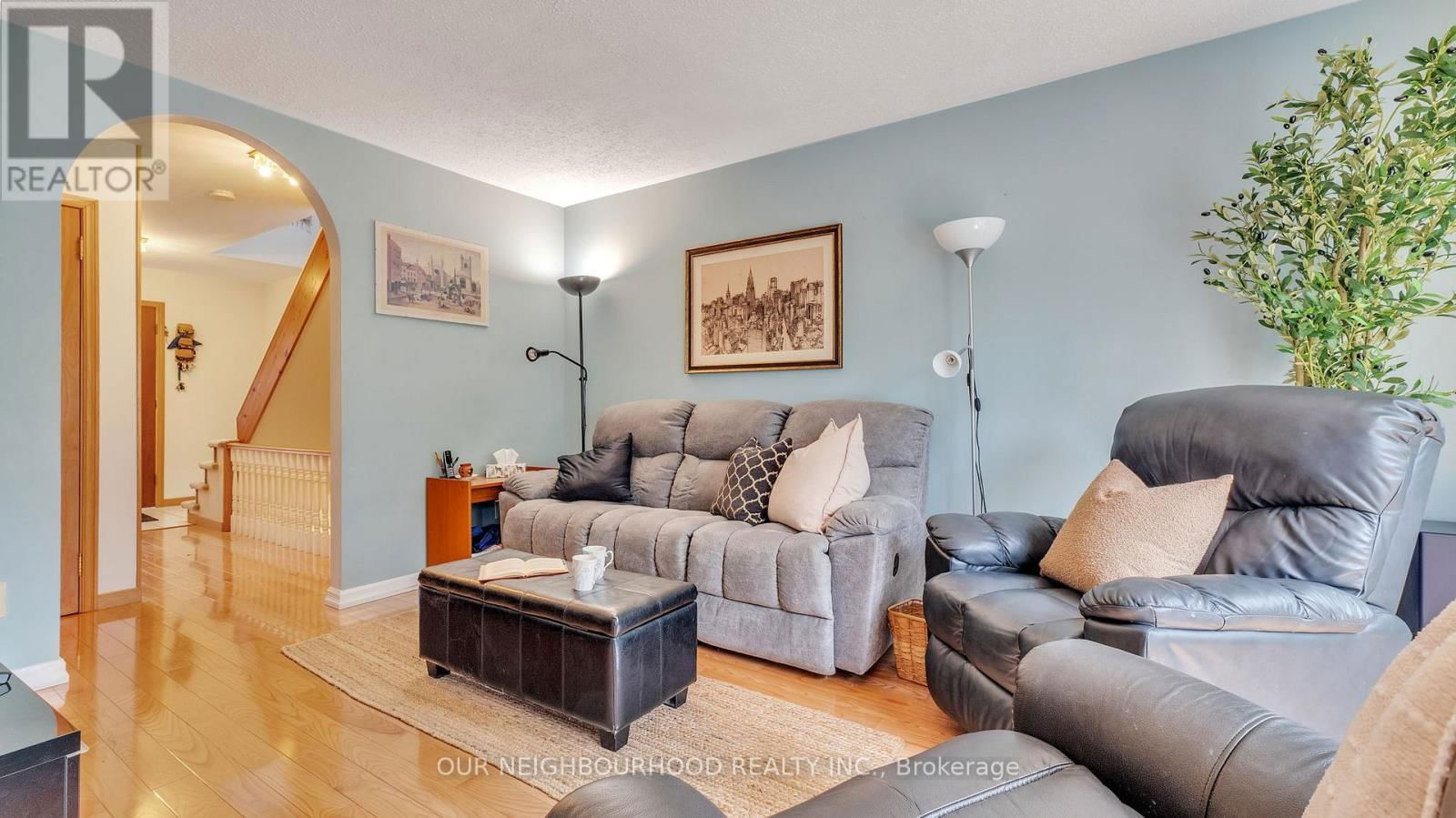 616 FORESTWOOD CRESCENT CRESCENT Image 7