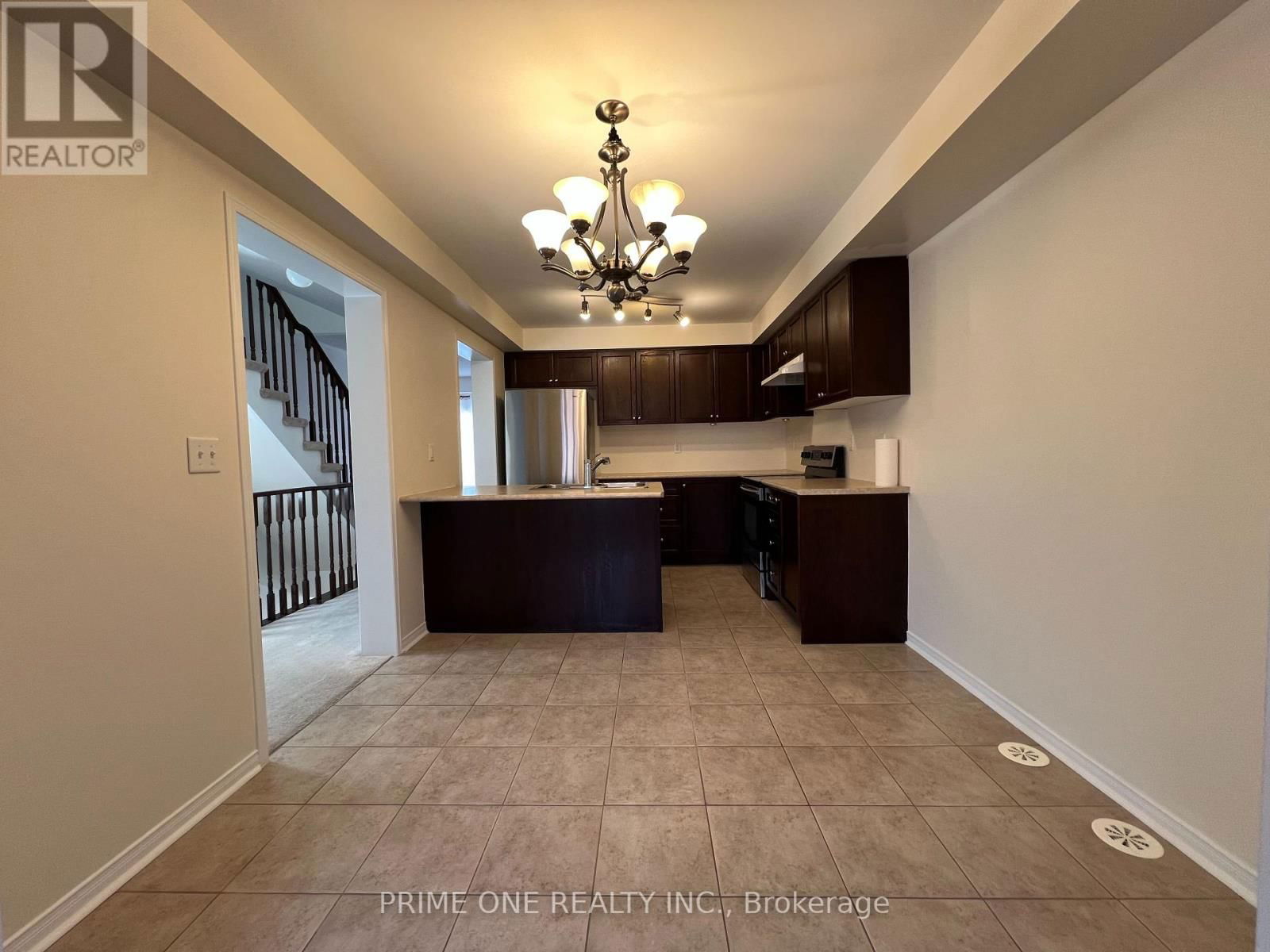 72 - 2178 FIDDLERS WAY Image 10