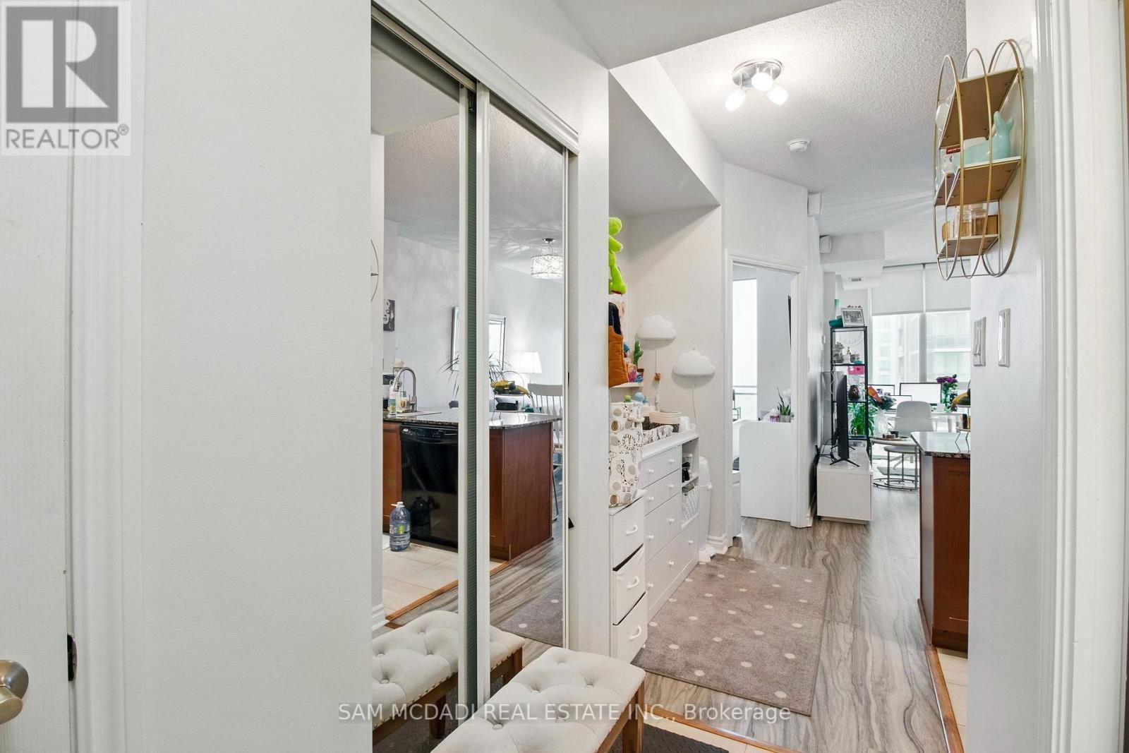 710 - 3525 KARIYA DRIVE Image 10