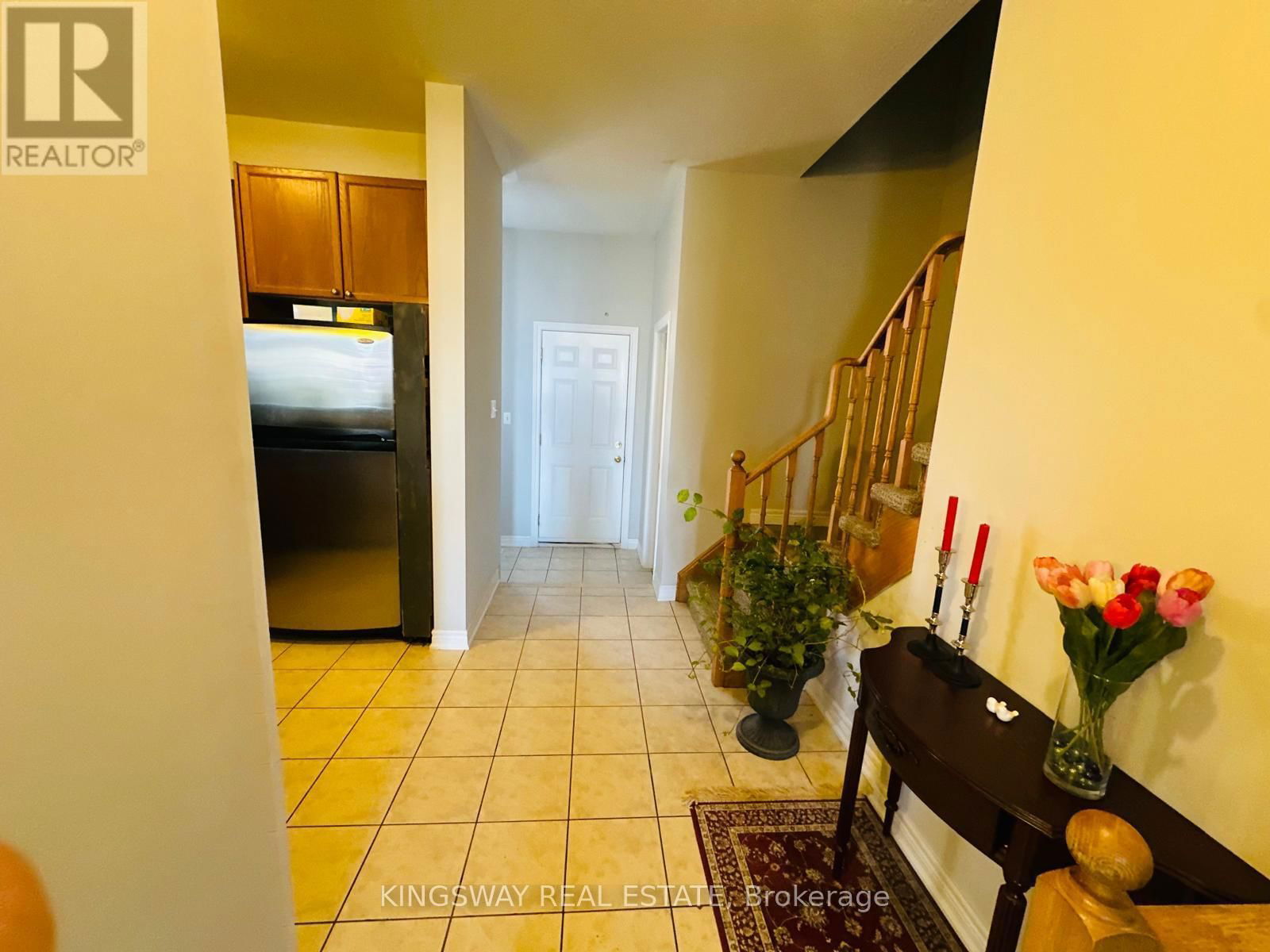 21 - 1015 GALESWAY BOULEVARD Image 17