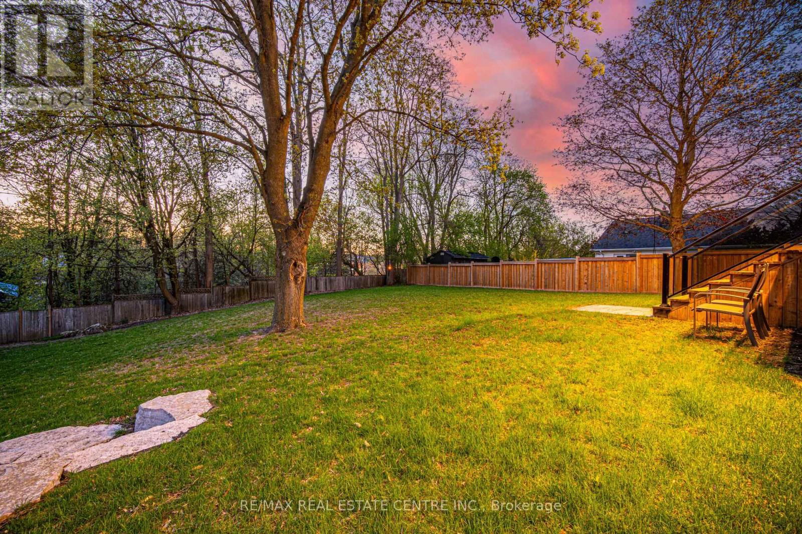 3 LARRY STREET Image 43