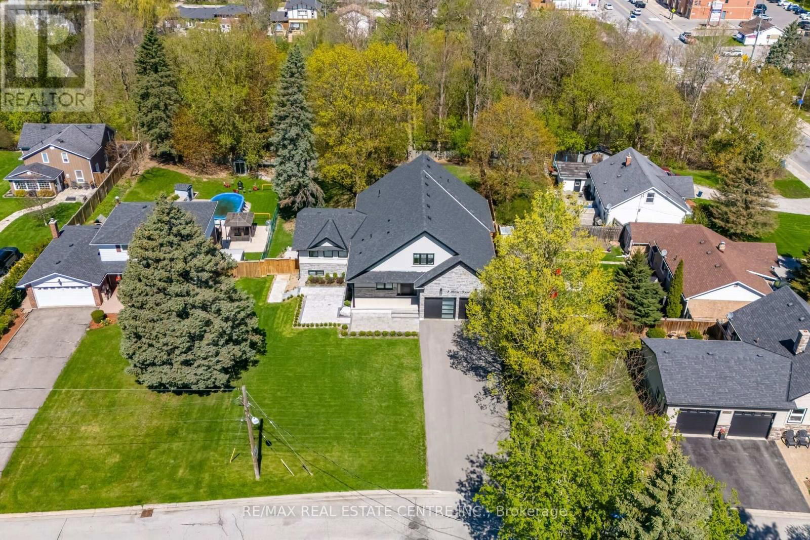 3 LARRY STREET Image 47
