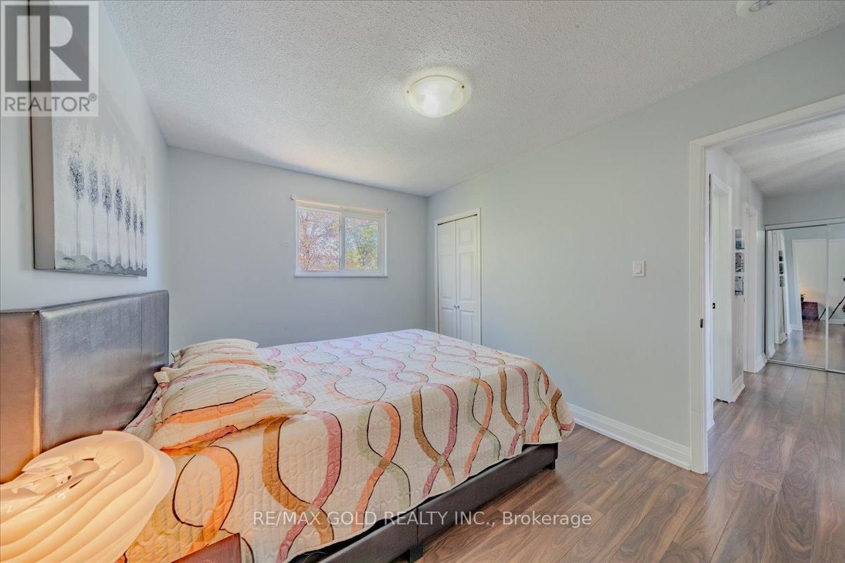 18 MARKHAM STREET Image 34