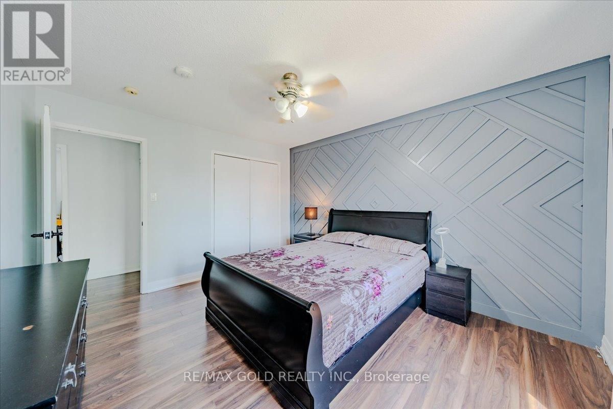 18 MARKHAM STREET Image 37