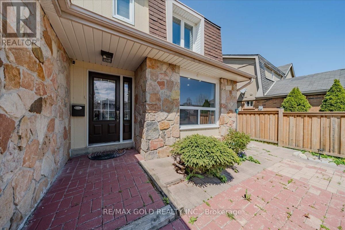 18 MARKHAM STREET Image 5