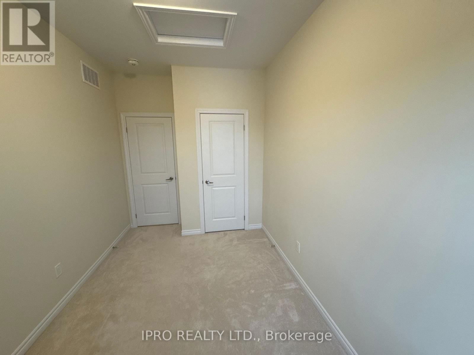 1453 NATIONAL COMMON EAST Image 16