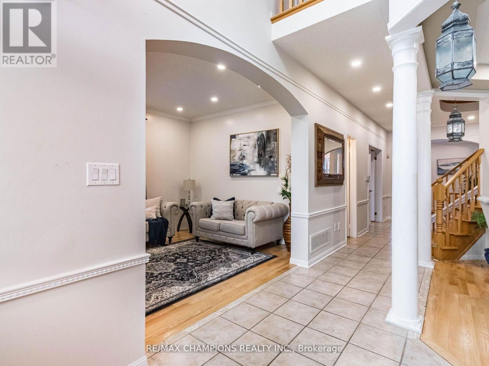 707 TRUDEAU DRIVE Image 15