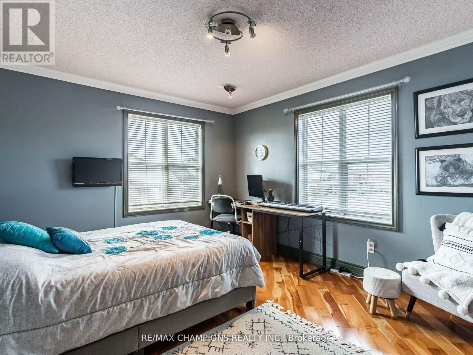 707 TRUDEAU DRIVE Image 30