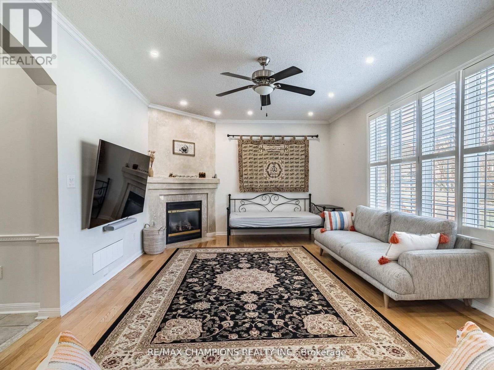 707 TRUDEAU DRIVE Image 34