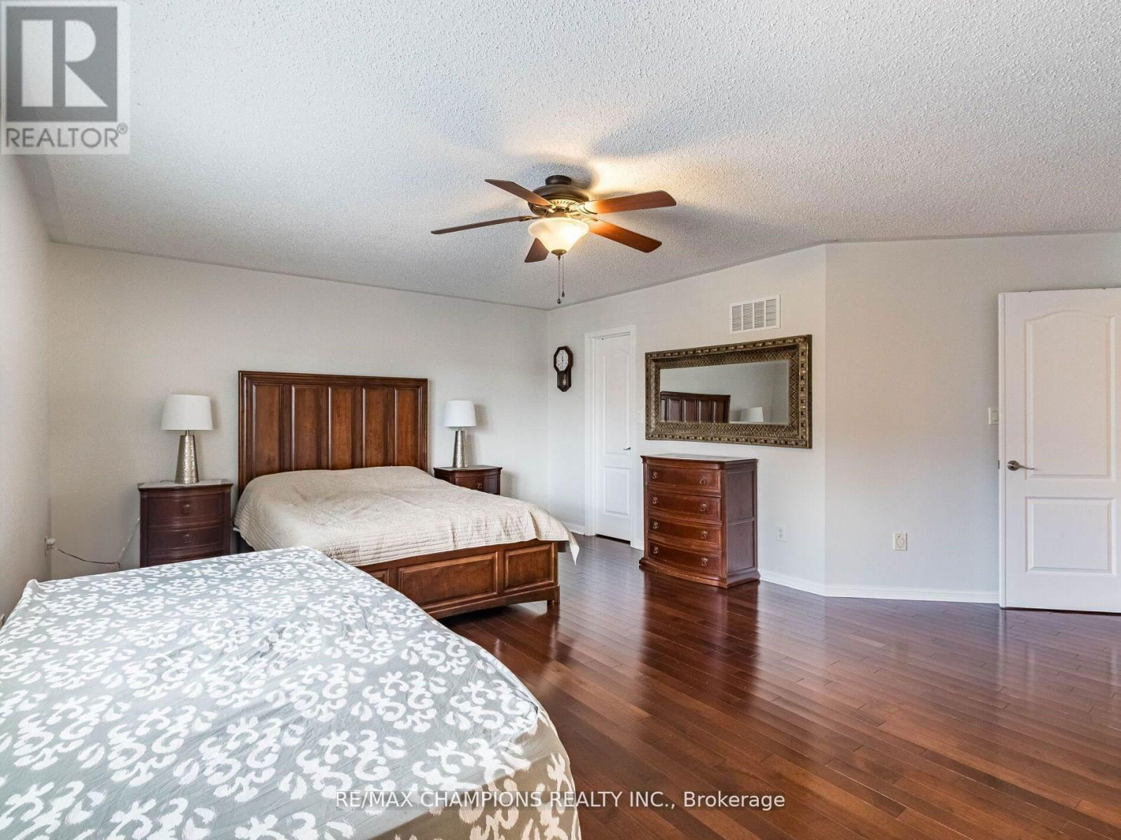 707 TRUDEAU DRIVE Image 46