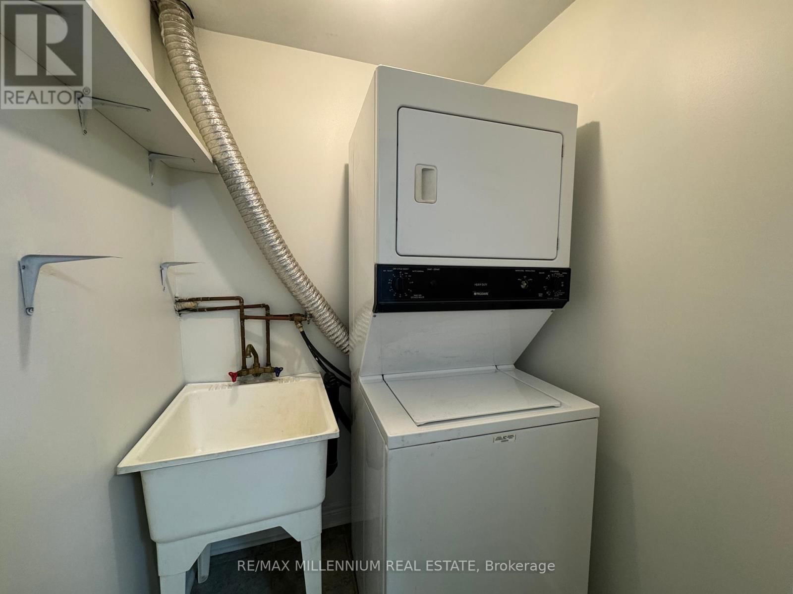 BSMT - 98 LETTY AVENUE Image 13