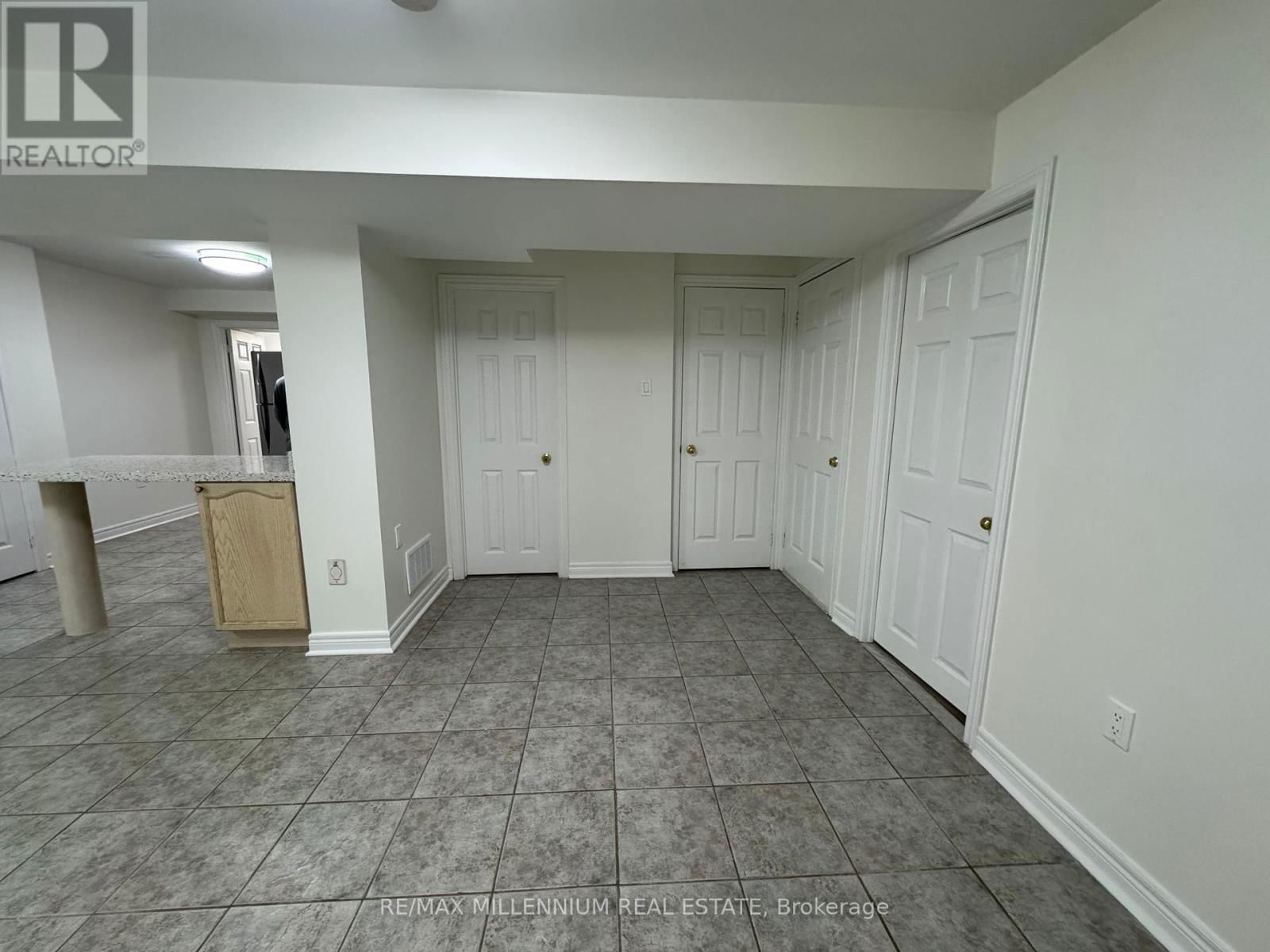BSMT - 98 LETTY AVENUE Image 15