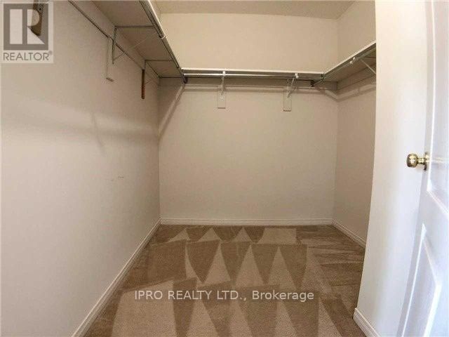 45 - 2665 THOMAS STREET Image 12
