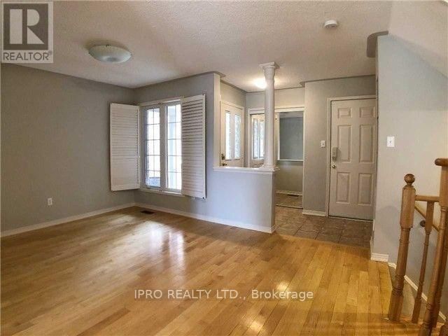 45 - 2665 THOMAS STREET Image 5