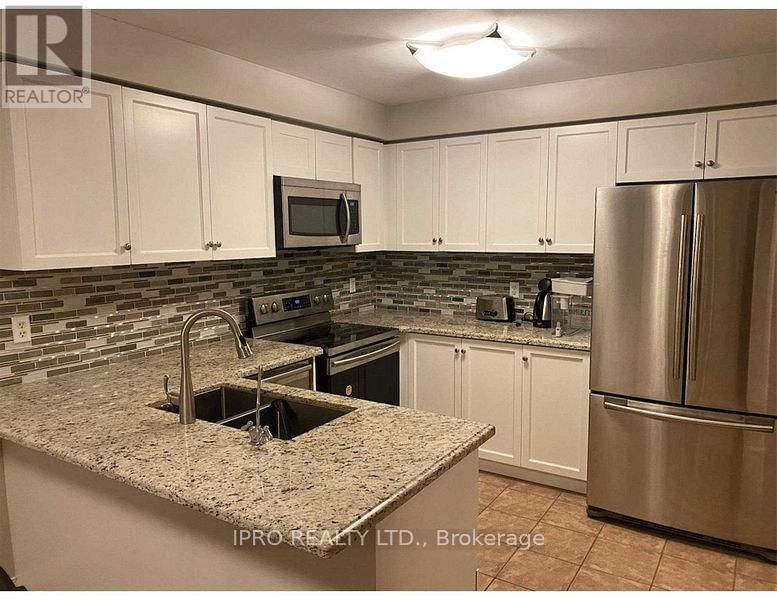 45 - 2665 THOMAS STREET Image 6