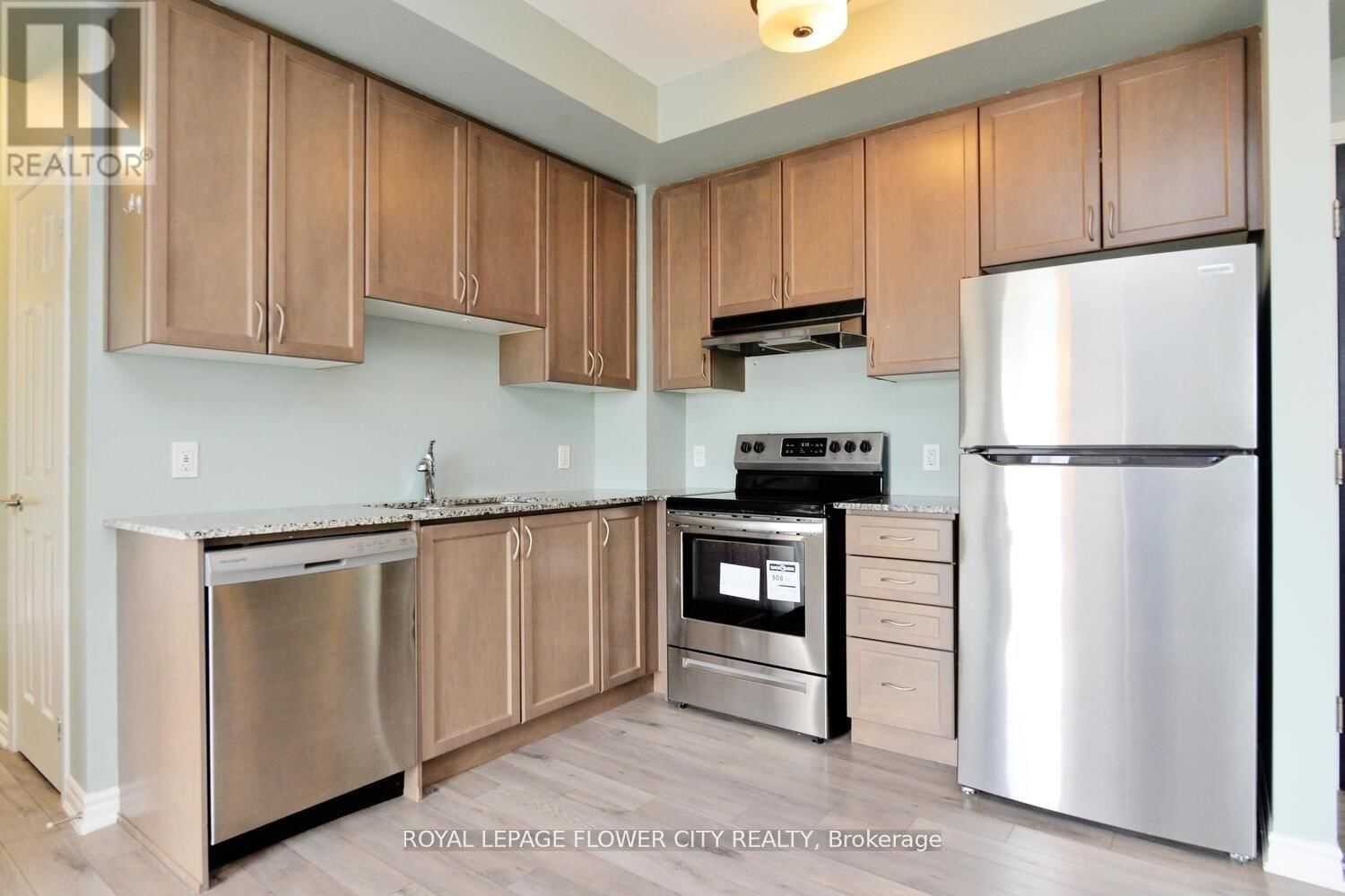 307 - 200 LAGERFELD DRIVE Image 16