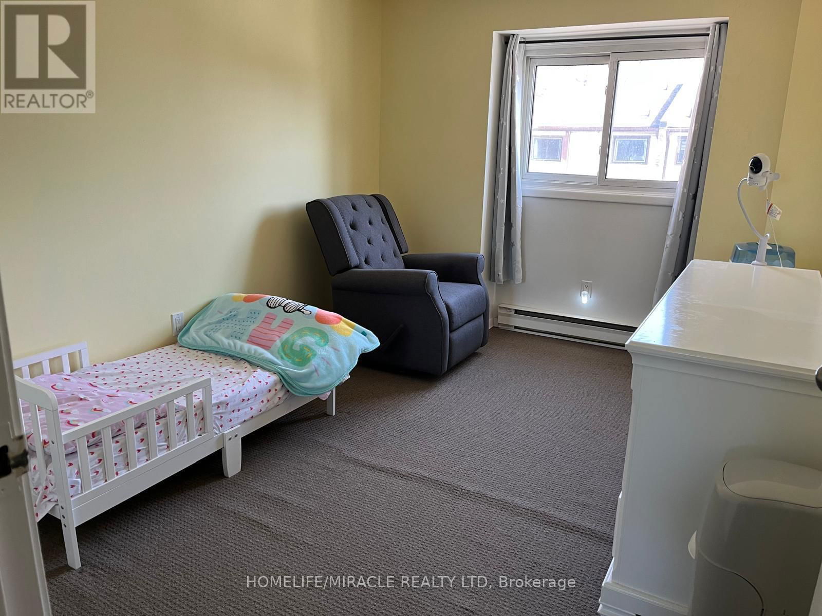 20 MACALLUM COURT Image 12