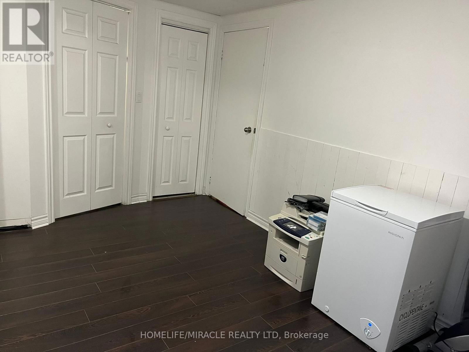 20 MACALLUM COURT Image 13